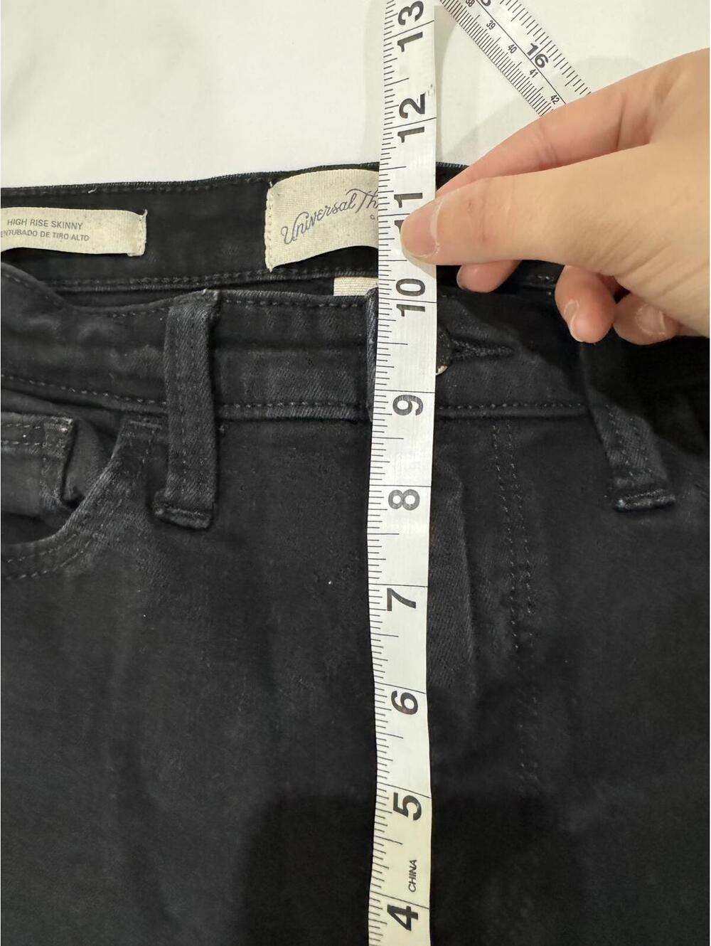 {SOLD} Universal Thread Black High Rise Skinny Denim Jeans- Size 8/29R - Picture 7 of 7